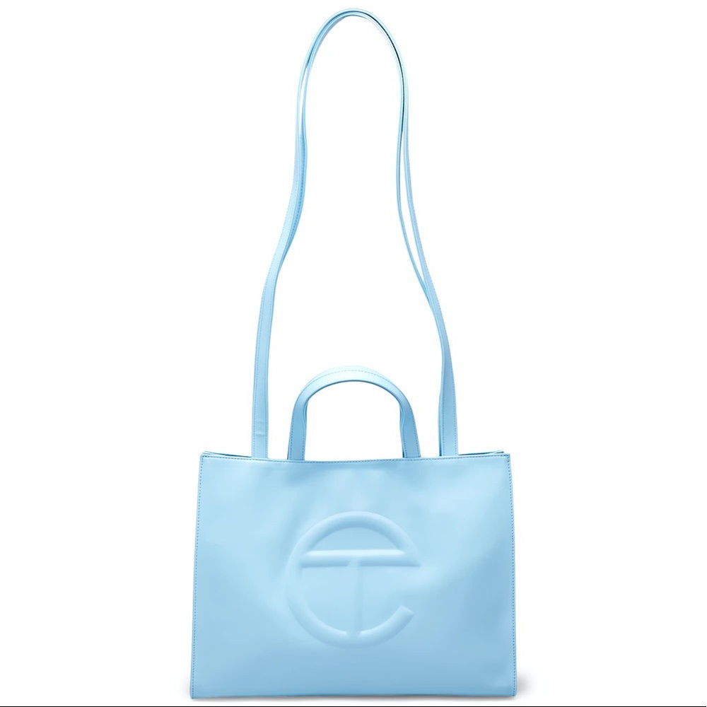 Medium Telfar purse pool blue